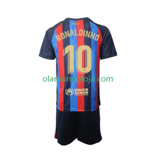 Camisola FC Barcelona Ronaldinho 10 Criança Equipamento Primeiro 2022-2023 Manga Curta